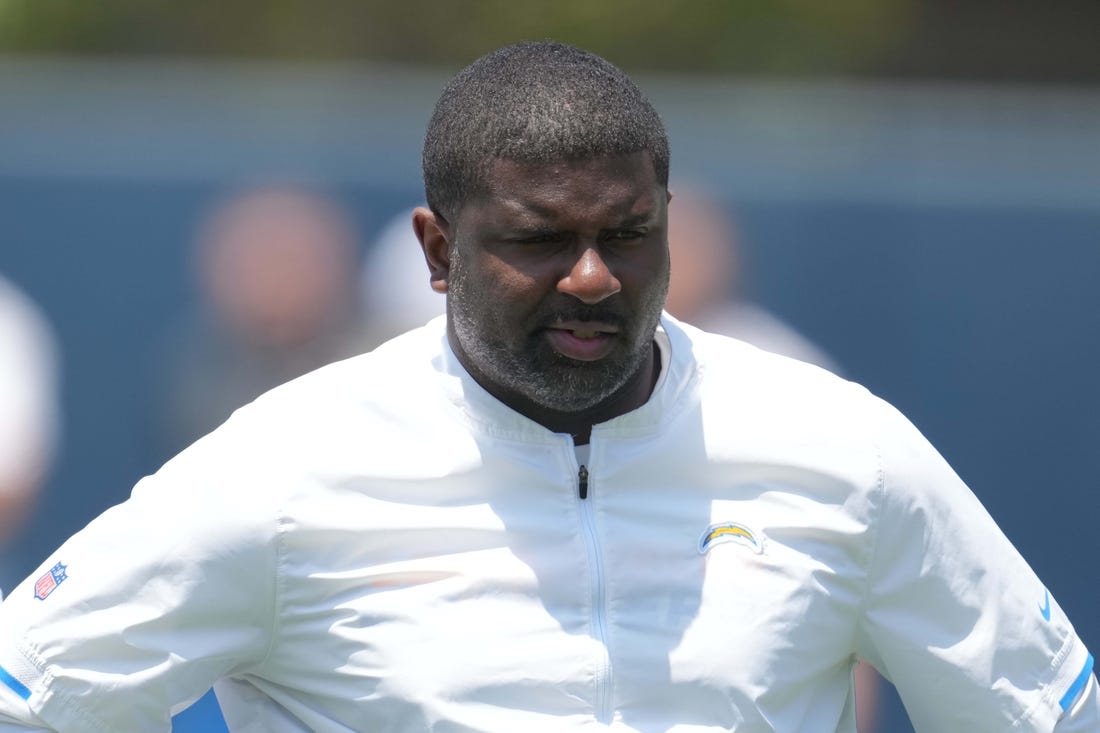 Jun 1, 2021; Costa Mesa, CA, USA; Los Angeles Chargers secondary coach Derrick Ansley during organized team activities  at Hoag Performance Center. Mandatory Credit: Kirby Lee-USA TODAY Sports