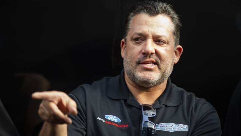 May 14, 2021; Concord, North Carolina, USA; NASCAR team owner Tony Stewart in attendance during qualifying for the Four Wide Nationals at ZMax Dragway. Mandatory Credit: Mark J. Rebilas-USA TODAY Sports