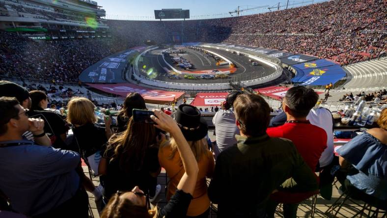 Feb 6, 2022; Los Angeles, California, USA; NASCAR Cup Series fans watch as the field of drivers race during the Busch Light Clash at The Coliseum at Los Angeles Memorial Coliseum. Mandatory Credit: Mark J. Rebilas-USA TODAY Sports