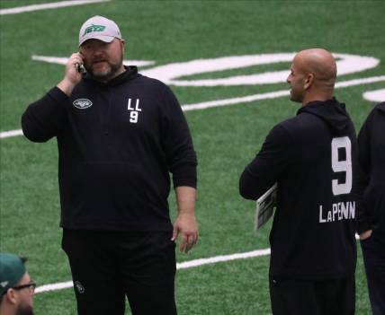 General manager Joe Douglas and head coach Robert Saleh at the New York Jets Rookie Camp, held at their practice facility in Florham Park, NJ on May 6, 2022.

The New York Jets Held Rookie Camp At Their Practice Facility In Florham Park Nj On May 6 2022