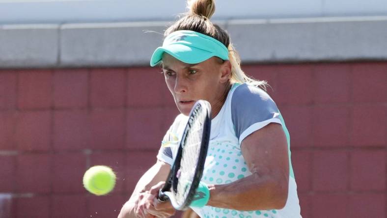 Aug 30, 2022; Flushing, NY, USA; Lesia Tsurenko of Ukraine hits a shot against Paula Badosa of Spain on day two of the 2022 U.S. Open tennis tournament at USTA Billie Jean King National Tennis Center. Mandatory Credit: Jerry Lai-USA TODAY Sports