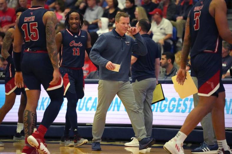 Jan 28, 2023; Boca Raton, Florida, USA; Florida Atlantic head coach Dusty May calls a timeout in the second half of a game against Western Kentucky at Eleanor R. Baldwin Arena. Mandatory Credit: Jim Rassol-USA TODAY Sports