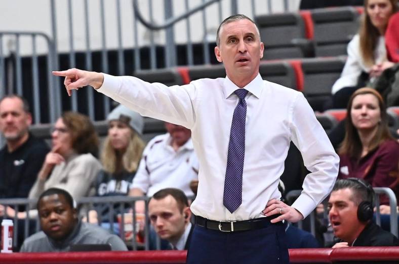 Jan 28, 2023; Pullman, Washington, USA; Arizona State Sun Devils head coach Bobby Hurley directs his team against the Washington State Cougars in the first half at Friel Court at Beasley Coliseum. Mandatory Credit: James Snook-USA TODAY Sports