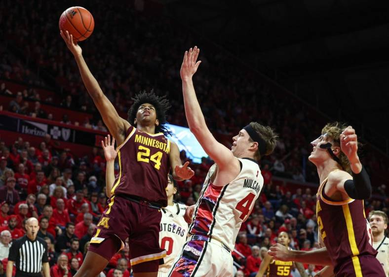 Rutgers scores 56 in second half to rout Minnesota