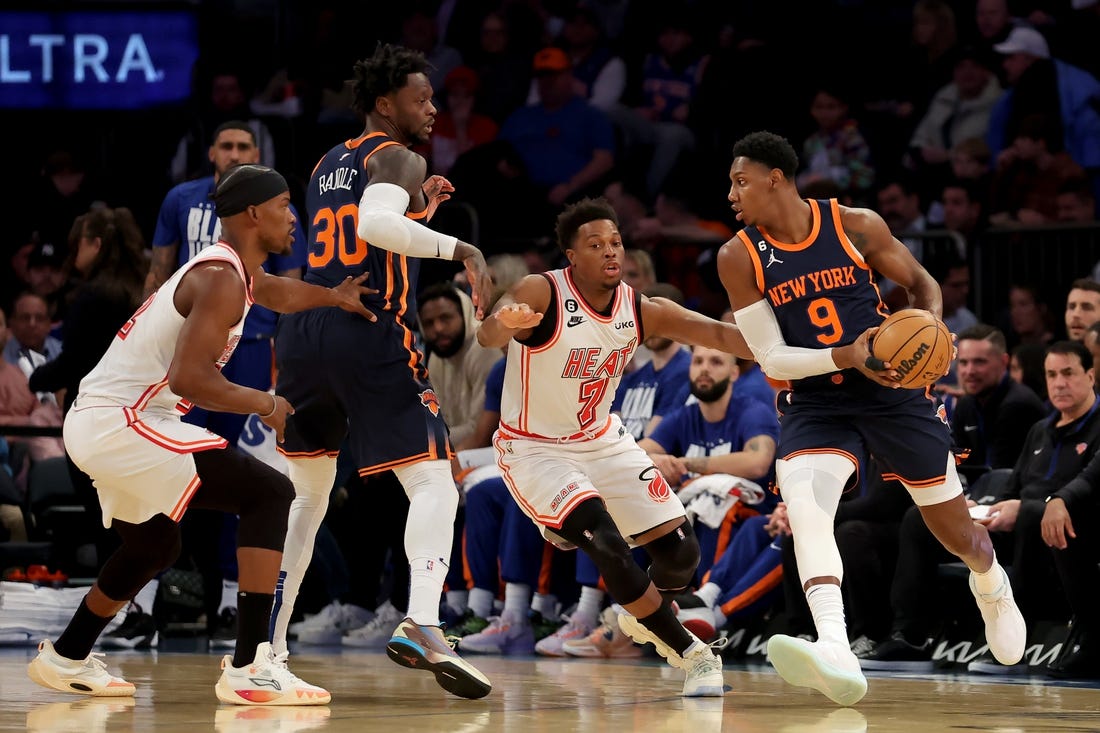 RJ Barrett drops CAREER-HIGH 46 PTS in Knicks' loss to Heat 