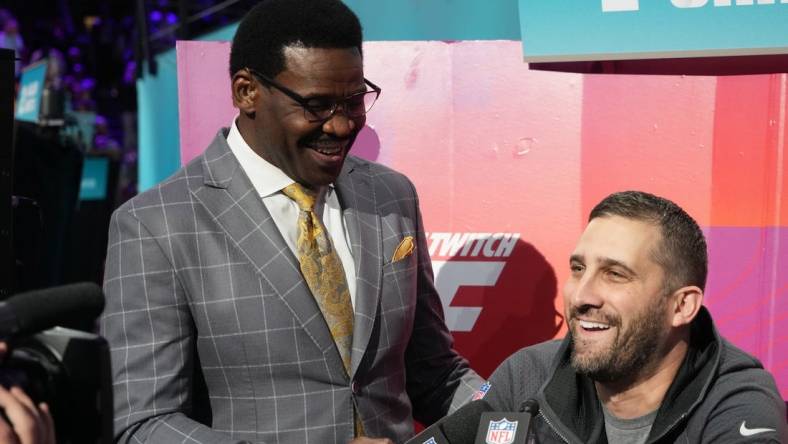 Feb 6, 2023; Phoenix, AZ, USA; NFL Network reporter Michael Irvin speaks with Philadelphia Eagles head coach Nick Sirianni during Super Bowl Opening Night at Footprint Center. Mandatory Credit: Kirby Lee-USA TODAY Sports