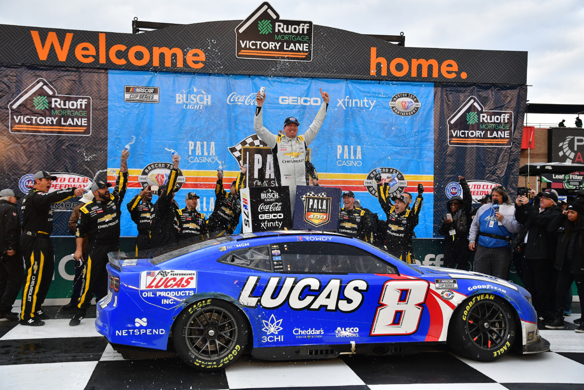 NASCAR power rankings Kyle Busch makes big jump with statement win at