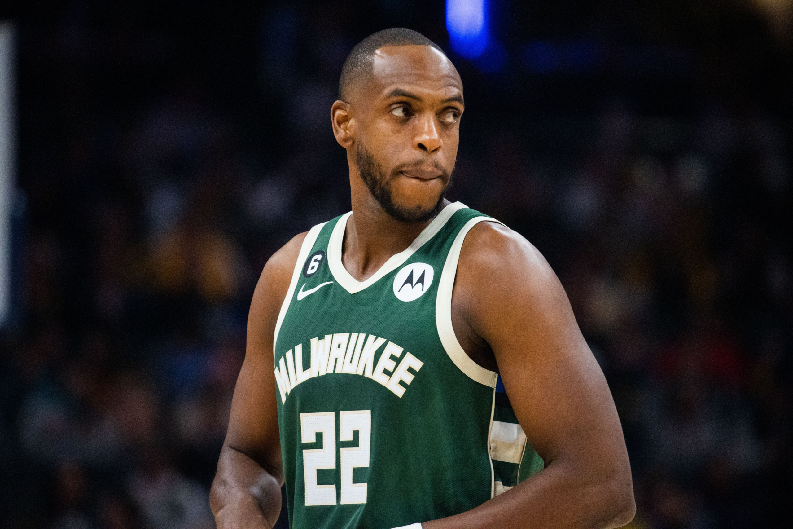 Basketball Forever - The Milwaukee Bucks have reportedly made Khris  Middleton available in trade talks. Middleton averaged 20.1 points, 5.2  rebounds and 4.0 assists last season, whilst shooting 46.6% from the field  and 35.9% from three.
