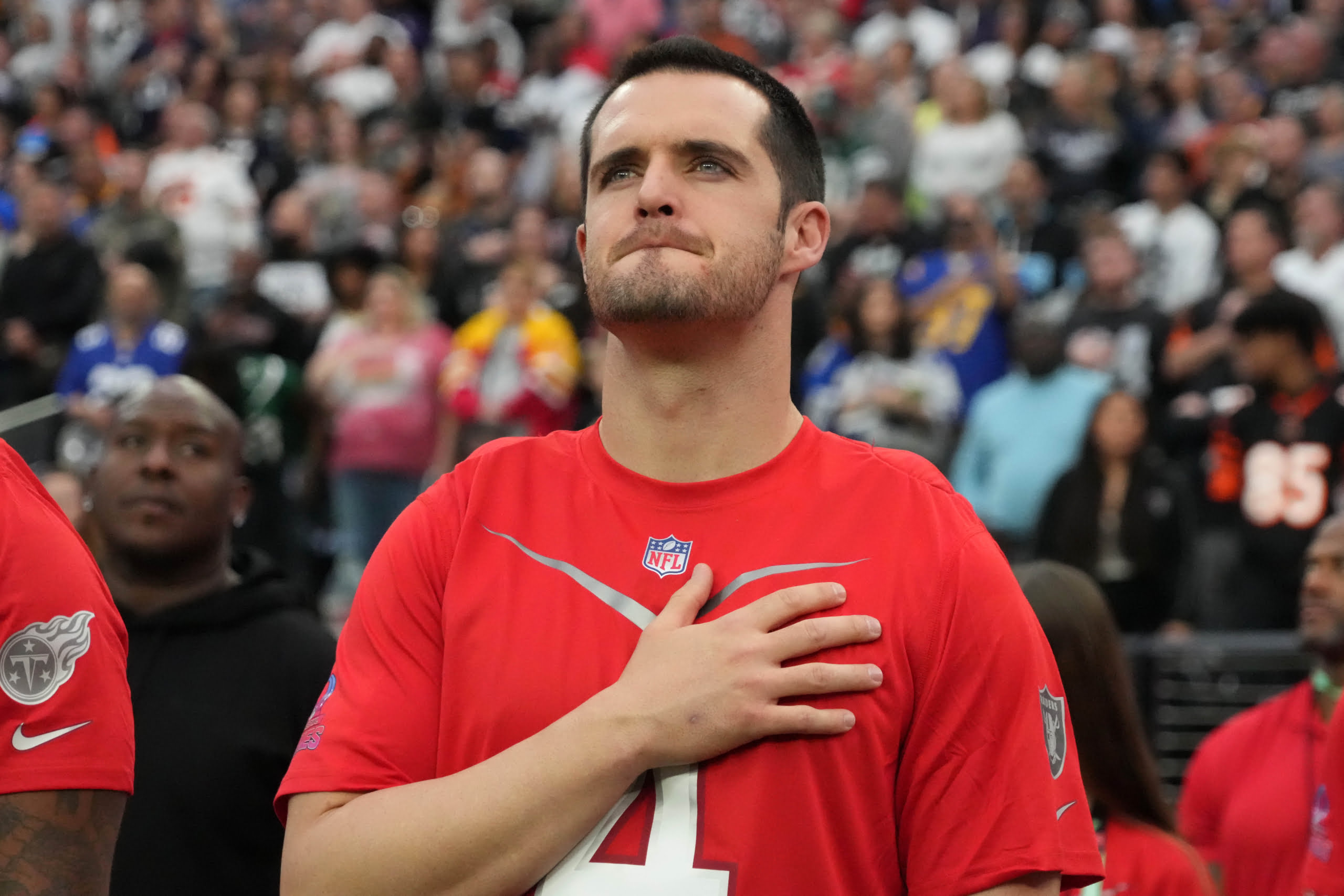 Pro Bowl quarterback Derek Carr set to visit with New Orleans Saints