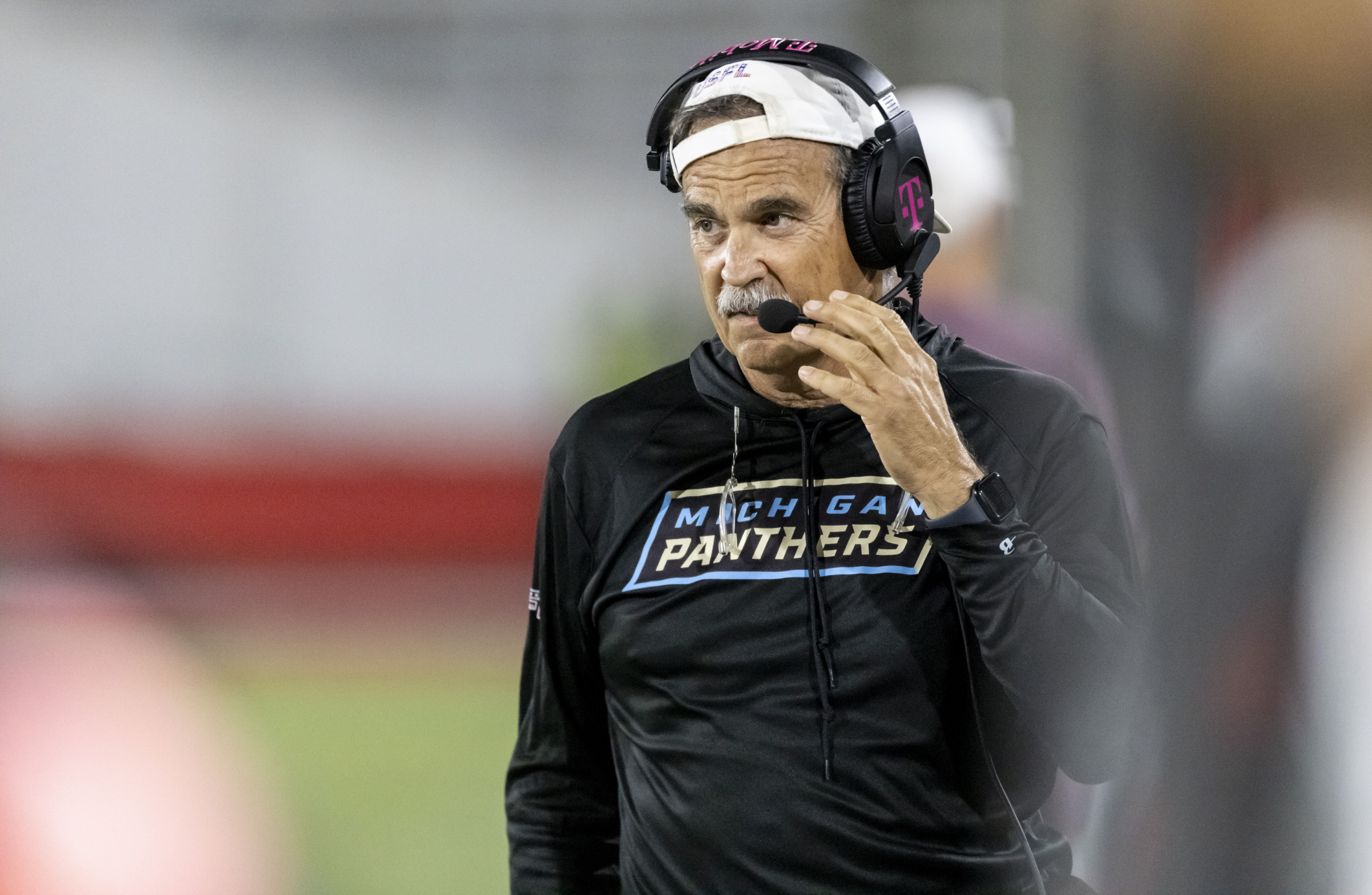 Jeff Fisher steps down from Michigan Panthers USFL head coach job, Mike Nolan takes over