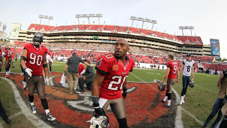 pro football hall of fame: ronde barber