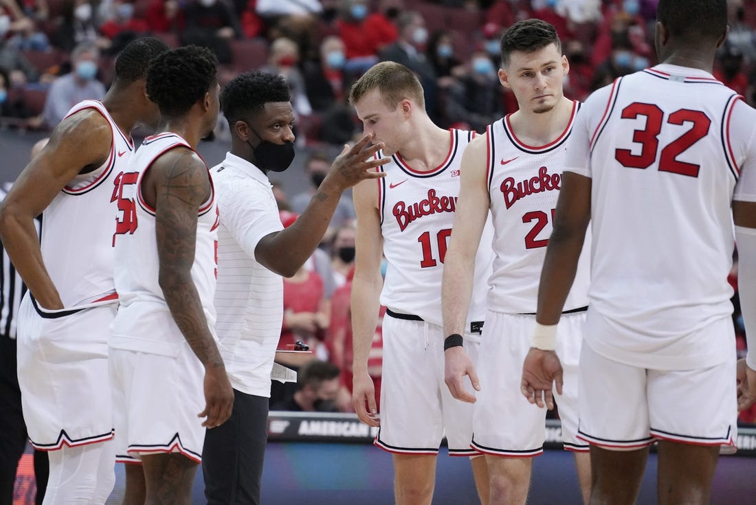 Assistant Coach Tony Skinn during the first half of the Ohio State vs. Penn State men's basketball game Sunday, January 16, 2022 at the Value City Arena in the Schottenstein Center.

Ceb Osumb 0116