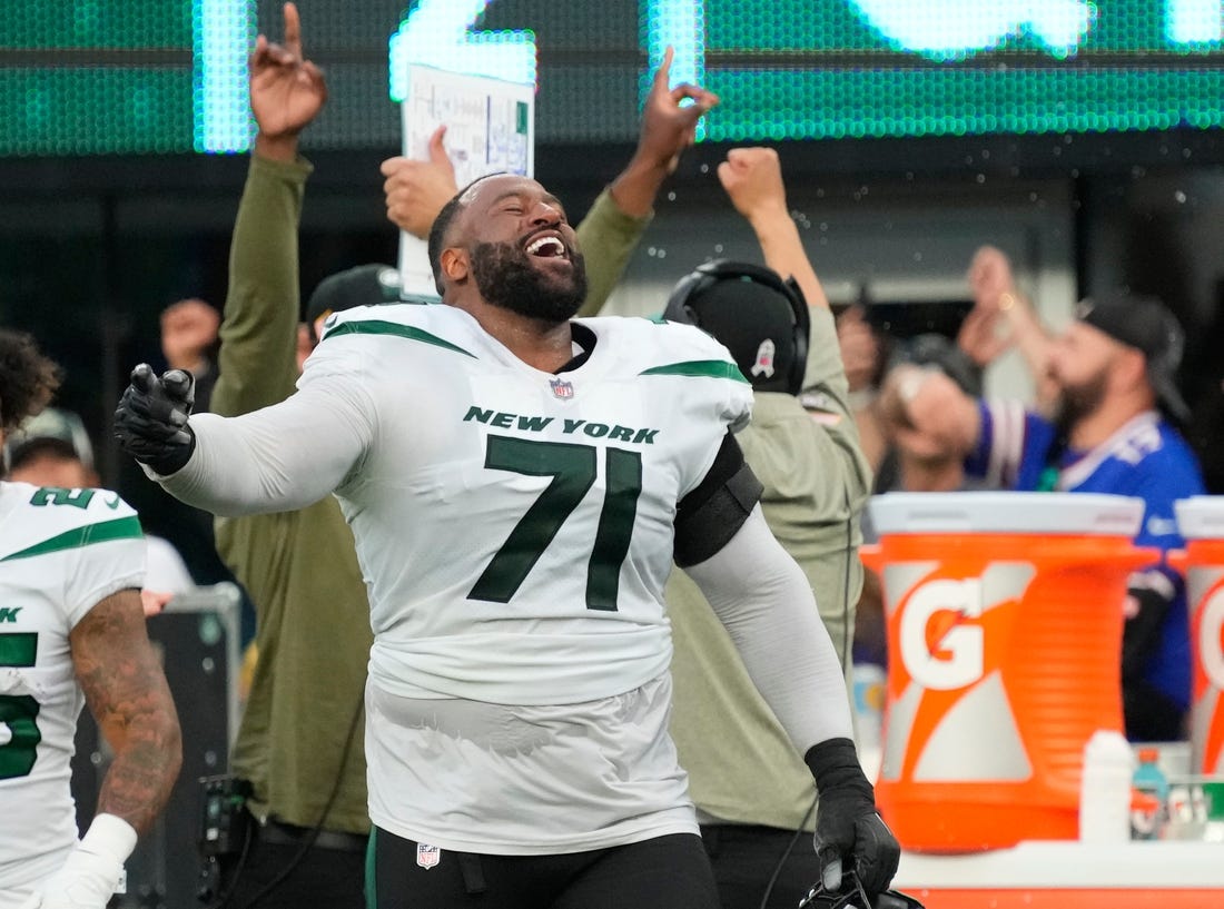 NY Jets veteran left tackle Duane Brown to return for 17th NFL season - CGTN