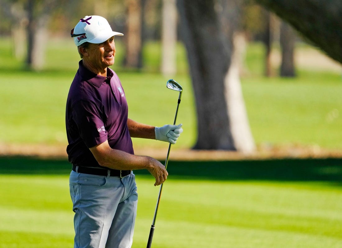 Nov 10, 2022; Phoenix, AZ, USA; David Toms plays his second shot on the ninth hole during round one of the Charles Schwab Cup at Phoenix Country Club. Mandatory Credit: Rob Schumacher-Arizona Republic

Golf Charles Schwab Cup Round 1