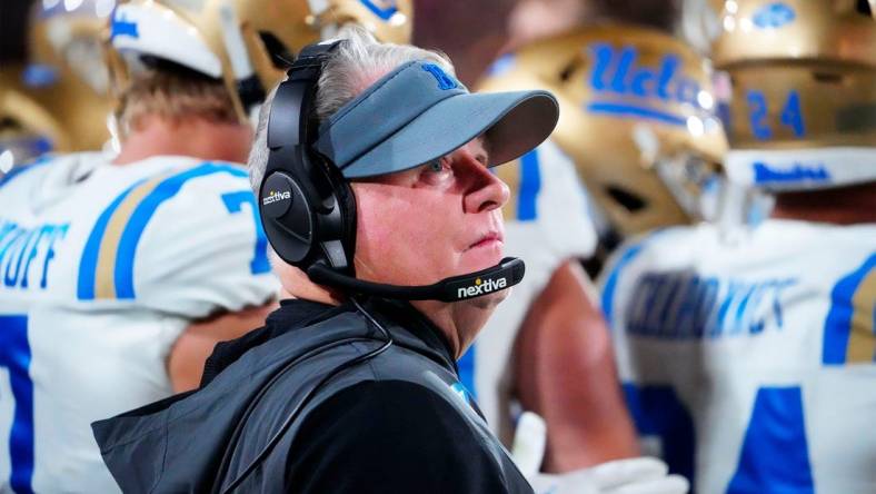 Nov 5, 2022; Tempe, AZ, USA; UCLA Bruins head coach Chip Kelly against the Arizona State Sun Devils in the first half at Sun Devil Stadium.

Ncaa Ucla At Asu

Syndication Arizona Republic