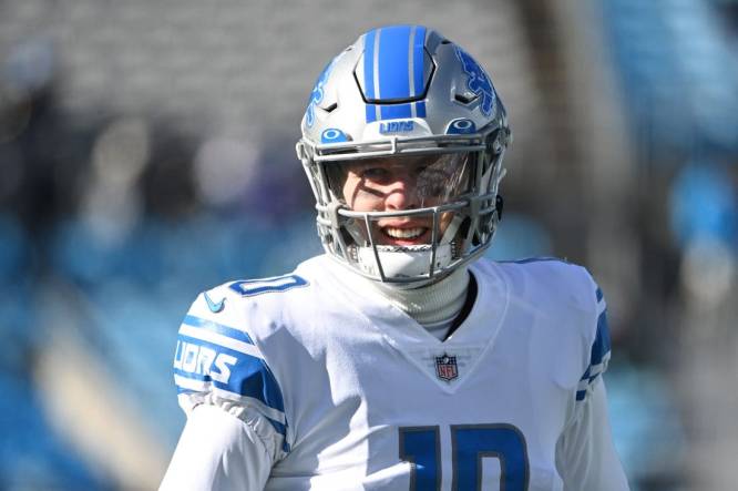 Lions re-sign backup QB Nate Sudfeld