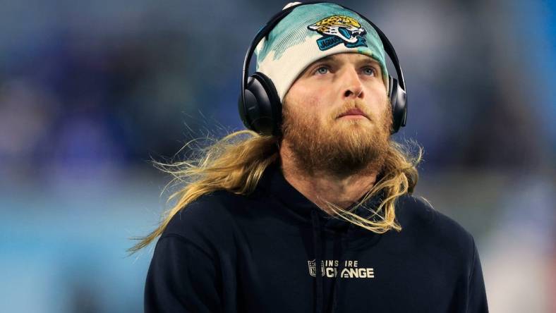 Jacksonville Jaguars safety Andrew Wingard (42) listens to music before an NFL first round playoff football matchup between the Jacksonville Jaguars and the Los Angeles Chargers Saturday, Jan. 14, 2023 at TIAA Bank Field in Jacksonville, Fla. The Jacksonville Jaguars edged the Los Angeles Chargers on a field goal 31-30. [Corey Perrine/Florida Times-Union]

Jki 011423 Chargers Jags Cp 96