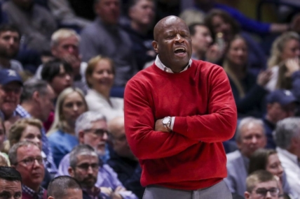 Feb 4, 2023; Cincinnati, Ohio, USA; St. John's Red Storm head coach Mike Anderson yells to his team during the first half against the Xavier Musketeers at Cintas Center. Mandatory Credit: Katie Stratman-USA TODAY Sports