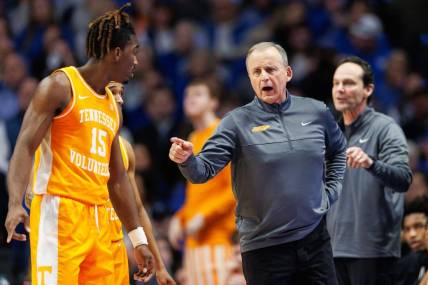 Feb 18, 2023; Lexington, Kentucky, USA; Tennessee Volunteers head coach Rick Barnes talks with guard Jahmai Mashack (15) during the first half against the Kentucky Wildcats at Rupp Arena at Central Bank Center. Mandatory Credit: Jordan Prather-USA TODAY Sports