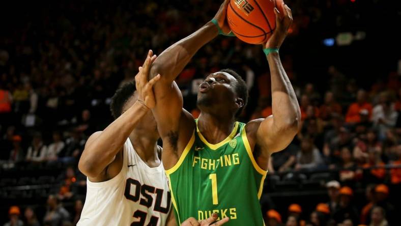 Oregon center N'Faly Dante looks to shoot as the Oregon Ducks take on the Oregon State Beavers at Gill Coliseum Saturday, Feb. 25, 2023, in Corvallis, Ore.

Ncaa Basketball Oregon At Oregon State Mbb Oregon At Oregon State