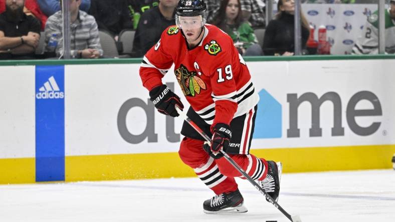 Nov 23, 2022; Dallas, Texas, USA; Chicago Blackhawks center Jonathan Toews (19) in action during the game between the Dallas Stars and the Chicago Blackhawks at American Airlines Center. Mandatory Credit: Jerome Miron-USA TODAY Sports