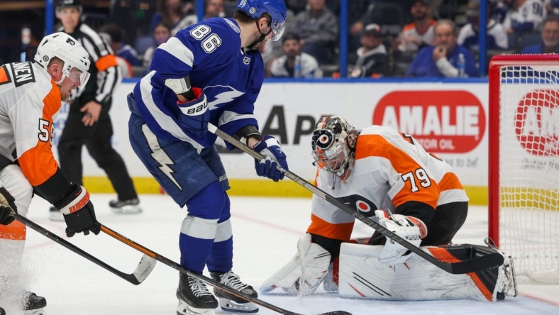 Bolstered by potent power play, Lightning face Knights