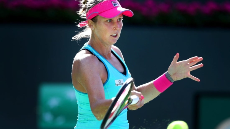 Shelby Rogers captures Indian Wells opener