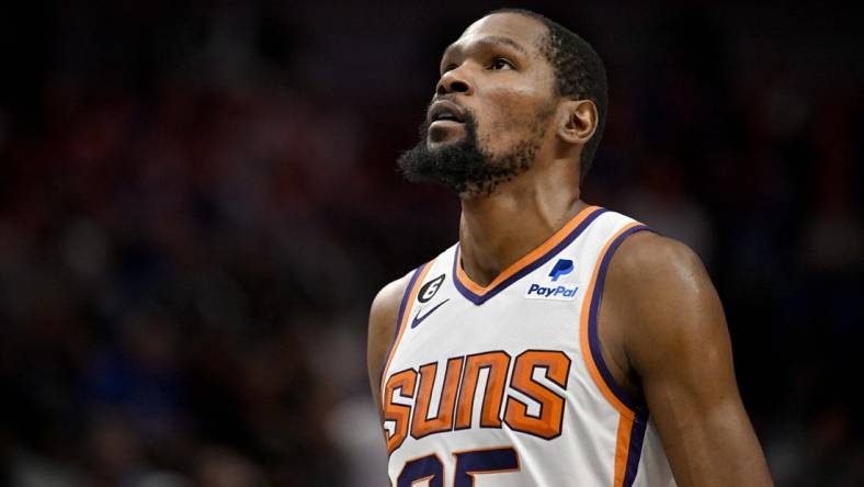 Mar 5, 2023; Dallas, Texas, USA; Phoenix Suns forward Kevin Durant (35) during the game between the Dallas Mavericks and the Phoenix Suns at the American Airlines Center. Mandatory Credit: Jerome Miron-USA TODAY Sports