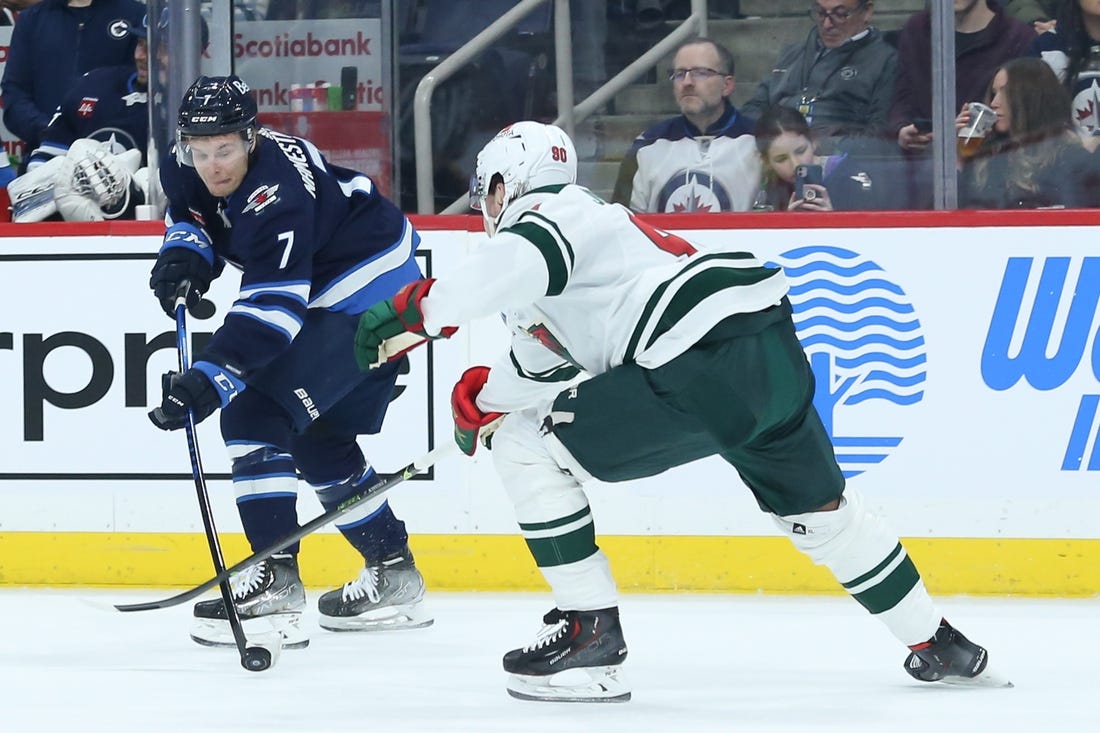 Wild beat Jets 4-2, extend points streak to 11 games