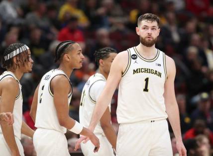 Michigan Wolverines center Hunter Dickinson (1) on the court during the final seconds of Big Ten tournament action against the Rutgers Scarlet Knights at United Center in Chicago on Thursday, March 9, 2023.

Michbig 030923 Kd2266 Sad Michigan basketball