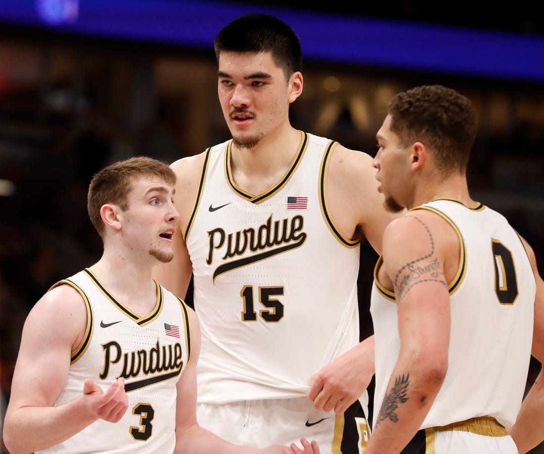 Purdue Boilermakers guard Braden Smith (3), Purdue Boilermakers center Zach Edey (15) and Purdue Boilermakers forward Mason Gillis (0) huddle during the Big Ten Men   s Basketball Tournament Championship game against the Penn State Nittany Lions, Sunday, March 12, 2023, at United Center in Chicago. Purdue won 67-65.

Pupsu031223 Am21249