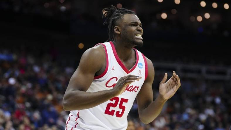Mar 24, 2023; Kansas City, MO, USA; Houston Cougars forward Jarace Walker (25) reacts during the second half of an NCAA tournament Midwest Regional semifinal against the Miami Hurricanes at T-Mobile Center. Mandatory Credit: Jay Biggerstaff-USA TODAY Sports