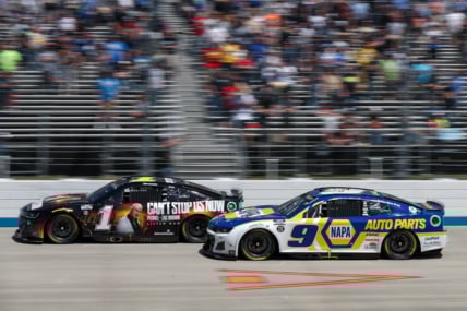 NASCAR: DuraMAX Drydene 400