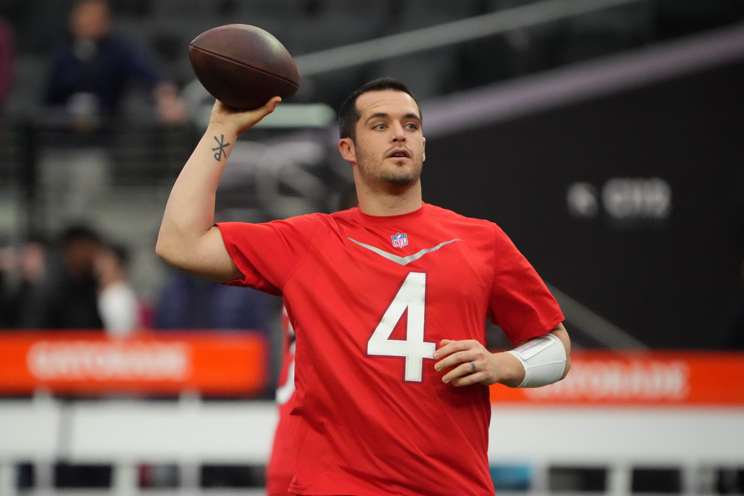 Derek Carr reportedly still has interest in 1 NFC team