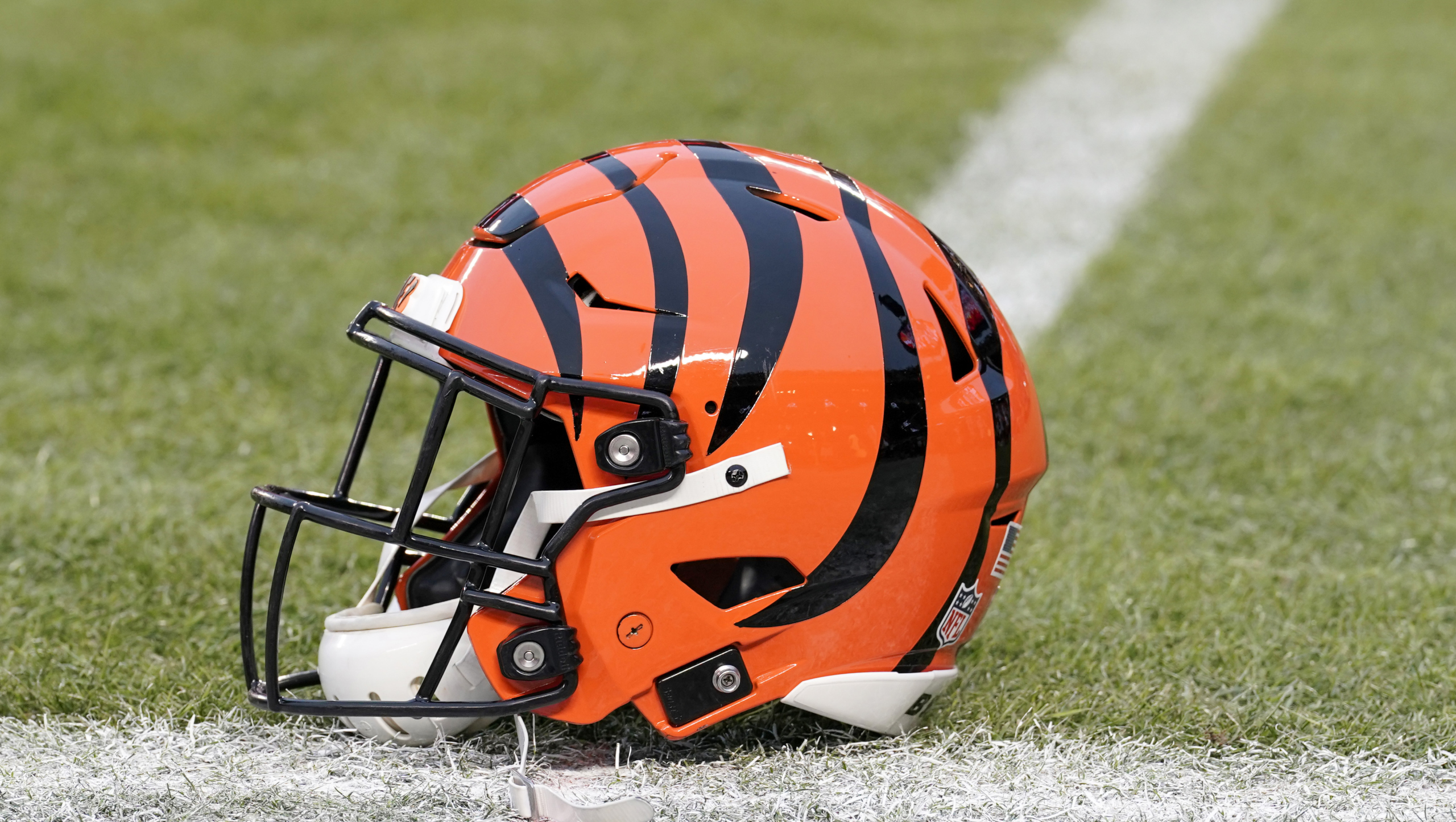 Grading Bengals' selection of Daxton Hill in first round