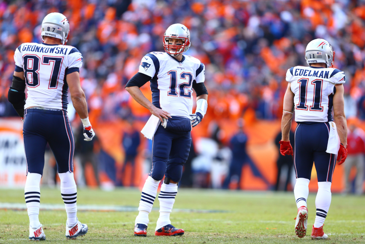 Tom Bradys Playing Football Again With Rob Gronkowski And Julian Edelman On A Beach