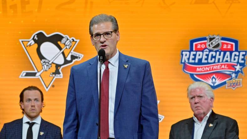 Jul 7, 2022; Montreal, Quebec, CANADA; Pittsburgh Penguins Ron Hextall speaks before defenseman Kris Letang (not pictured) announces Owen Pickering (not pictured) as the number twenty-one overall pick to the Pittsburgh Penguins in the first round of the 2022 NHL Draft at Bell Centre. Mandatory Credit: Eric Bolte-USA TODAY Sports