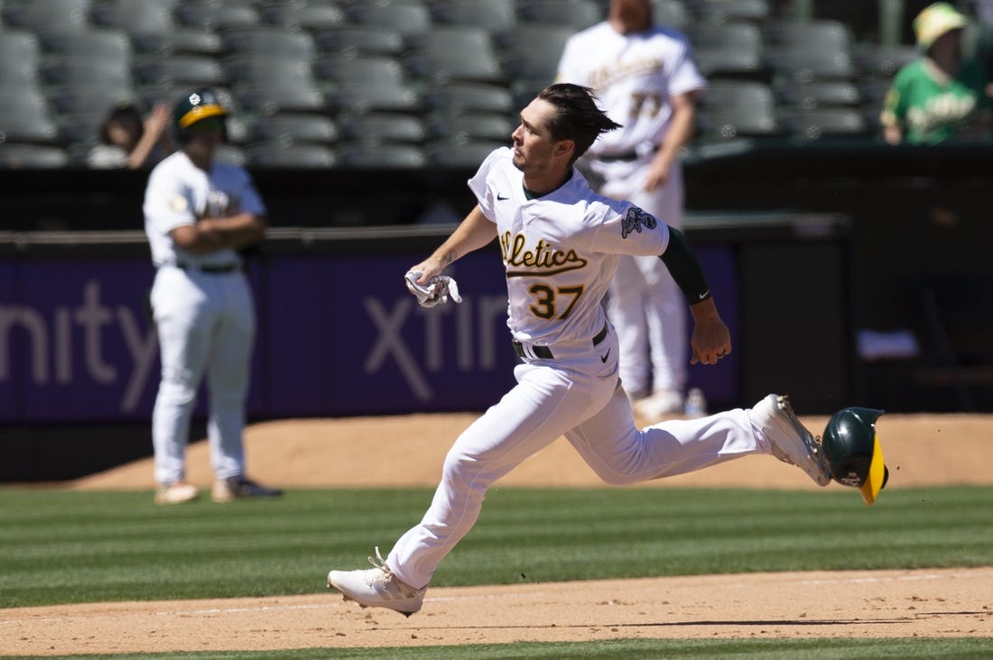 Oakland Athletics trade outfielder Cal Stevenson to the Giants