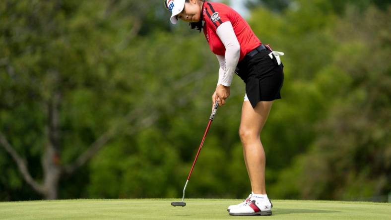 A Lim Kim putts on hole one of the Kendale Course during the third round of the Kroger Queen City Championship presented by P&G at the Kenwood Country Club in Madeira on Saturday, Sept. 10, 2022.

Lpga Queen City Championship 720