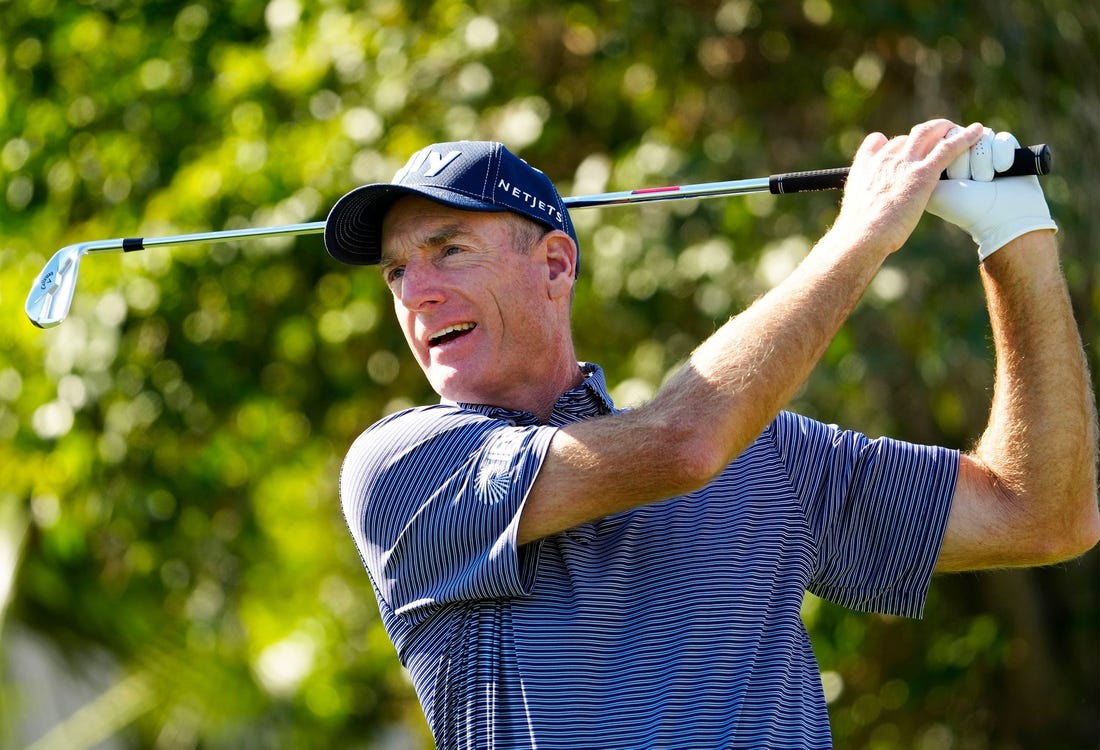 Nov 13, 2022; Phoenix, AZ, USA; Jim Furyk plays his tee shot on the second hole during the final round of the Charles Schwab Cup Championship at Phoenix Country Club. Mandatory Credit: Rob Schumacher/Arizona Republic-USA TODAY NETWORK