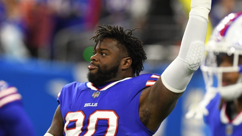 Bills bring back Shaq Lawson on 1-year deal