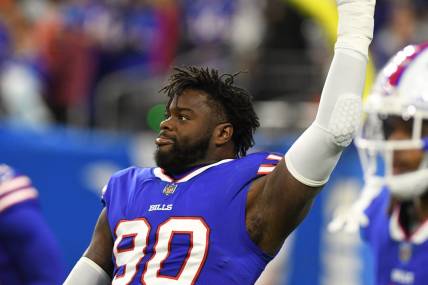 Nov 20, 2022; Detroit, Michigan, USA;  Buffalo Bills defensive end Shaq Lawson (90) during pre-game warmups before their game against the Cleveland Browns at Ford Field. Mandatory Credit: Lon Horwedel-USA TODAY Sports