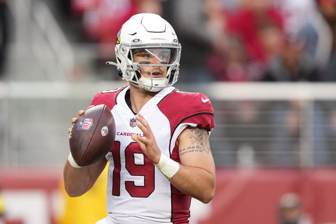 Jan 8, 2023; Santa Clara, California, USA; Arizona Cardinals quarterback Trace McSorley (19) against the San Francisco 49ers during the fourth quarter at Levi's Stadium. Mandatory Credit: Darren Yamashita-USA TODAY Sports