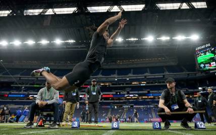 Mar 5, 2023; Indianapolis, IN, USA; Texas running back Bijan Robinson (RB21) during the NFL Scouting Combine at Lucas Oil Stadium. Mandatory Credit: Kirby Lee-USA TODAY Sports