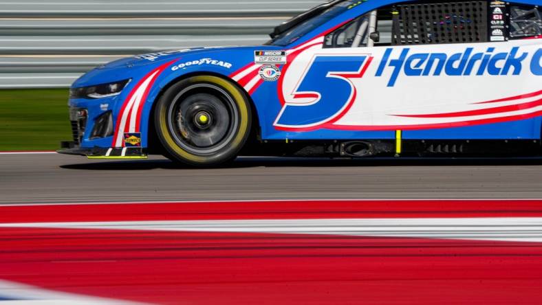 Hendrick Chevrolet driver Kyle Larson (5) speeds down the straightaway after turn 18 during the NASCAR EchoPark Automotive Grand Prix at the Circuit of the Americas on Sunday, Mar. 26, 2023 in Austin.

Aem Nascar Day 3 29