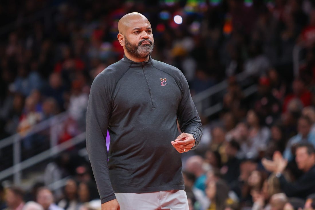 J.B. Bickerstaff, Los Angeles Lakers