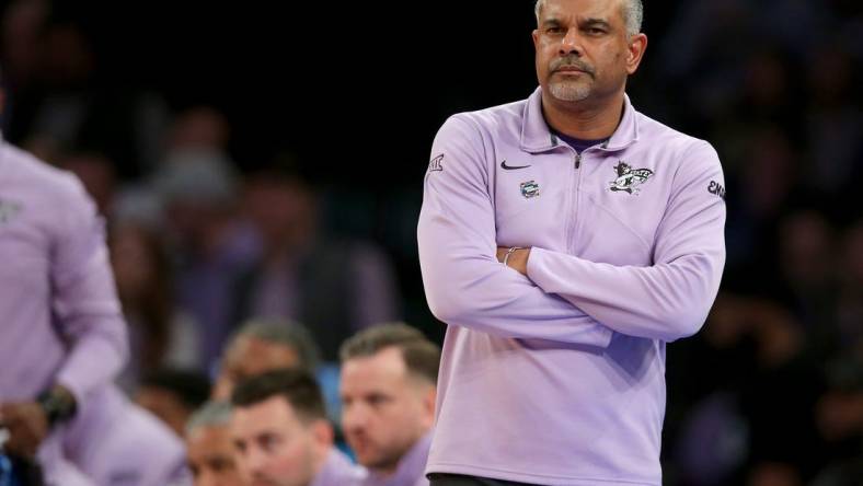 Mar 25, 2023; New York, NY, USA; Kansas State Wildcats head coach Jerome Tang coaches against the Florida Atlantic Owls during the first half at Madison Square Garden. Mandatory Credit: Brad Penner-USA TODAY Sports