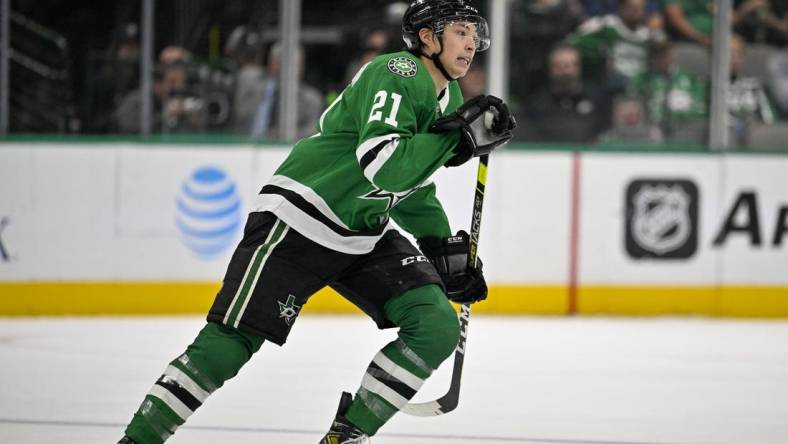 Mar 23, 2023; Dallas, Texas, USA; Dallas Stars left wing Jason Robertson (21) in action during the game between the Dallas Stars and the Pittsburgh Penguins at American Airlines Center. Mandatory Credit: Jerome Miron-USA TODAY Sports