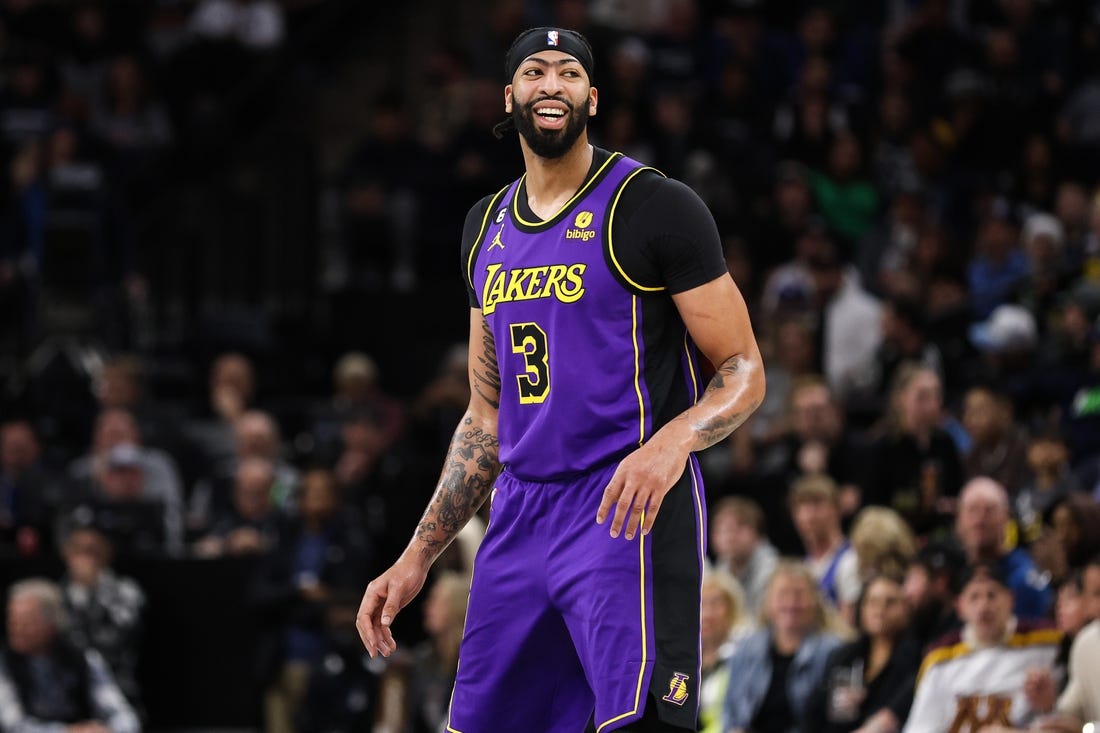Lakers' Anthony Davis to wear own name on jersey in Orlando - The