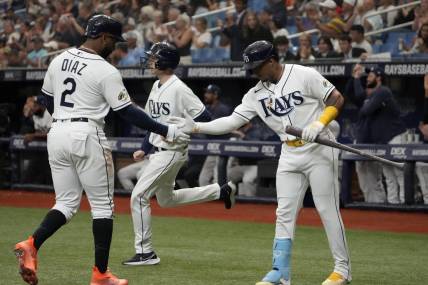 Rays overpower Indians, try for sweep Sunday in key series